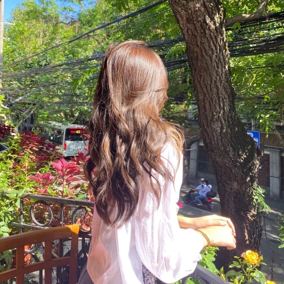 全家偷听反派心声，我负责篡改